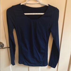 Fitted Blue Long Sleeve Top